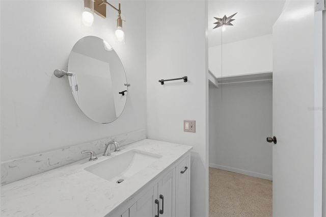 7700 15TH WAY N, St Petersburg, FL 33702