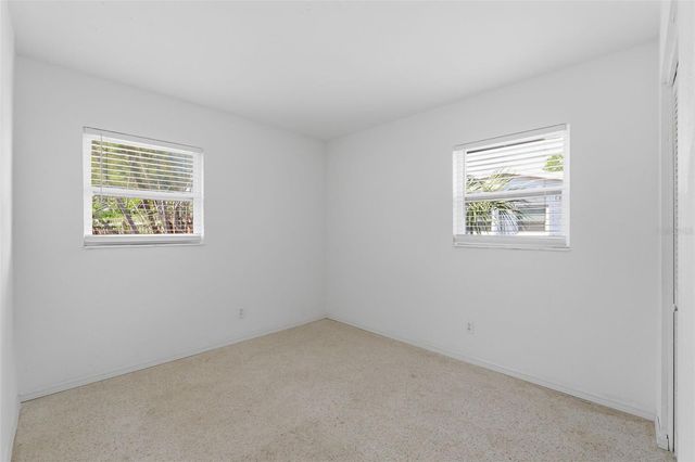 7700 15TH WAY N, St Petersburg, FL 33702