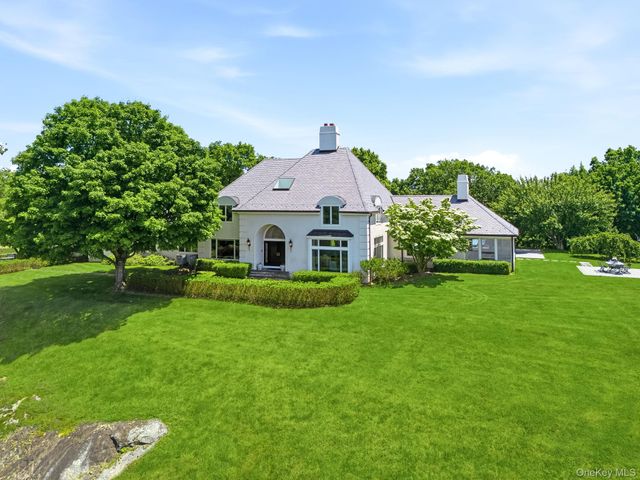 20 Meeting House Road, Bedford Corners, NY 10549