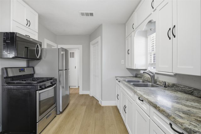 4875 E Williams Spring Road, Fort Worth, TX 76135