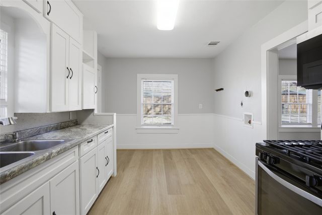 4875 E Williams Spring Road, Fort Worth, TX 76135