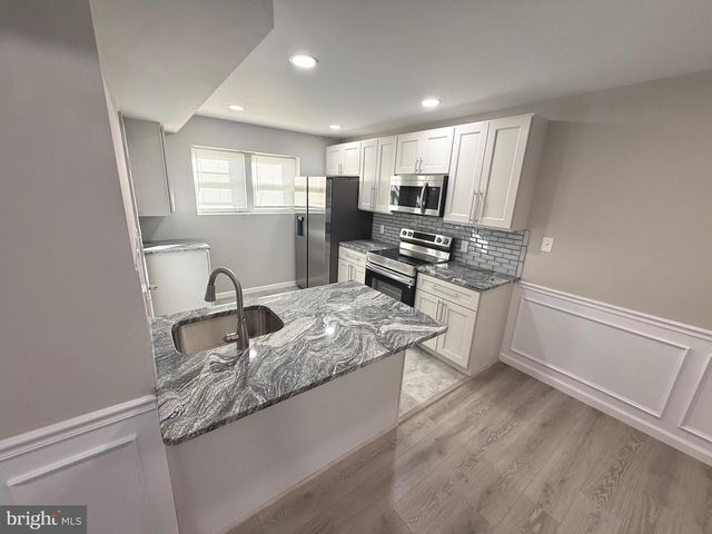 7735 TEMPLE RD, Philadelphia, PA 19150