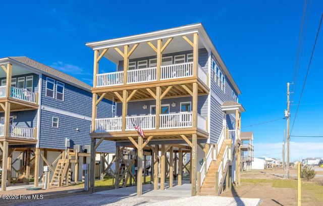 1502 Wahoo Street, N Topsail Beach, NC 28460