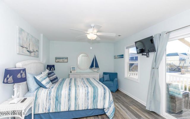 1502 Wahoo Street, N Topsail Beach, NC 28460