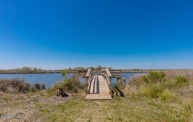 1502 Wahoo Street, N Topsail Beach, NC 28460