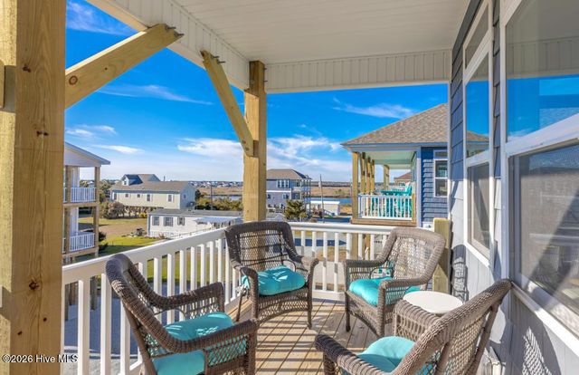 1502 Wahoo Street, N Topsail Beach, NC 28460