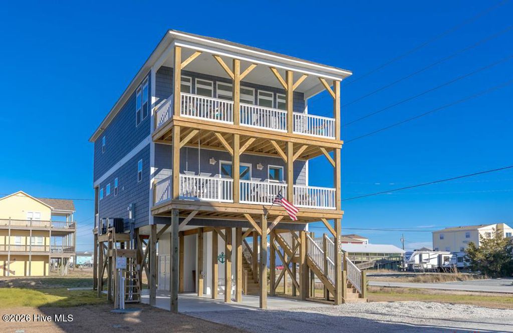 1502 Wahoo Street, N Topsail Beach, NC 28460
