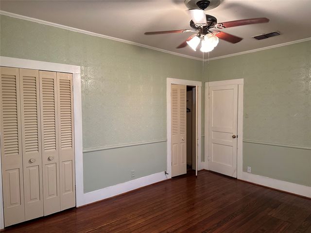 509 E Main Street, Mexia, TX 76667