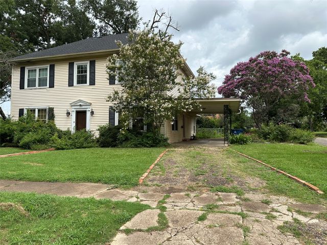509 E Main Street, Mexia, TX 76667