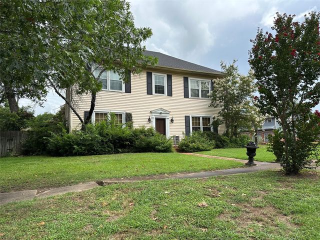 509 E Main Street, Mexia, TX 76667