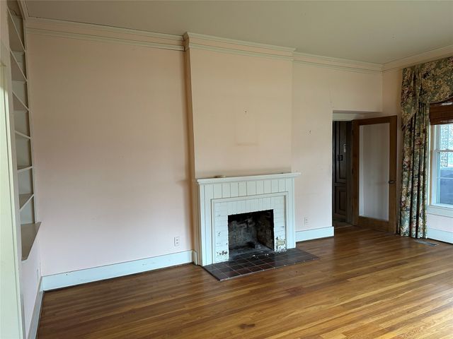 509 E Main Street, Mexia, TX 76667