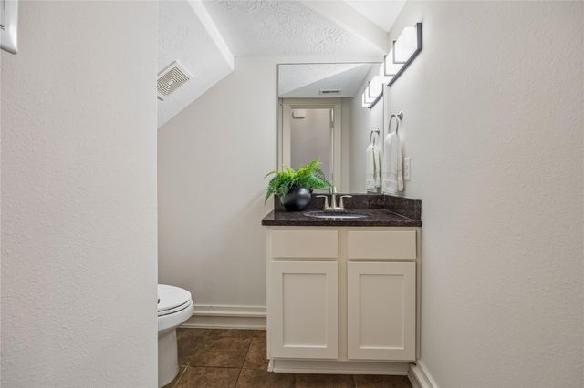 5924 Petty Street 3C, Houston, TX 77007