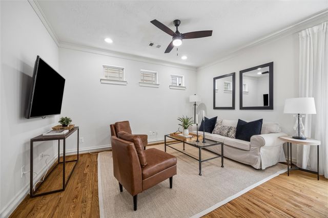 5924 Petty Street 3C, Houston, TX 77007