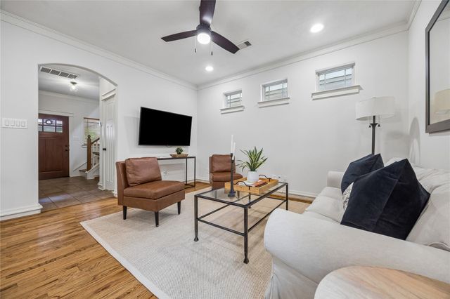 5924 Petty Street 3C, Houston, TX 77007