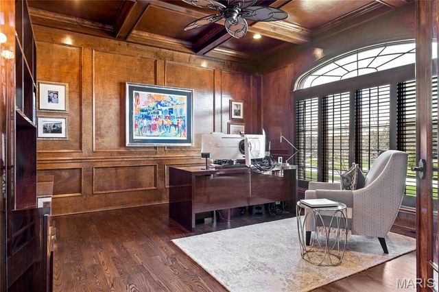 1215 Devonworth Drive, Town And Country, MO 63017