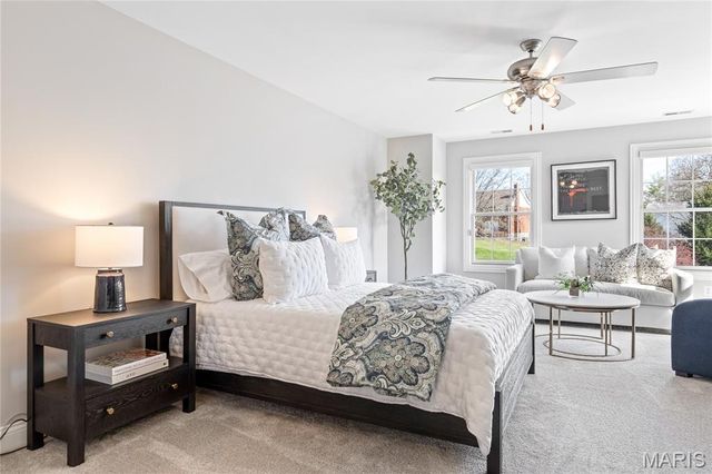 1215 Devonworth Drive, Town And Country, MO 63017