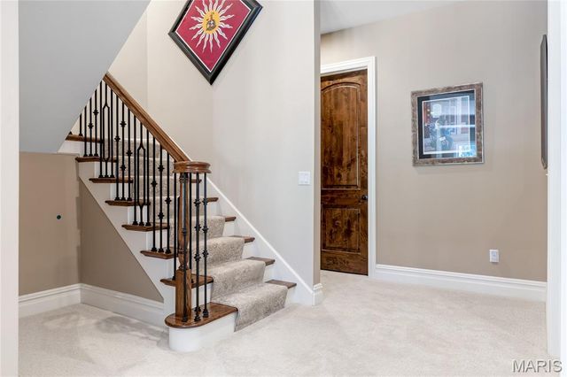 1215 Devonworth Drive, Town And Country, MO 63017
