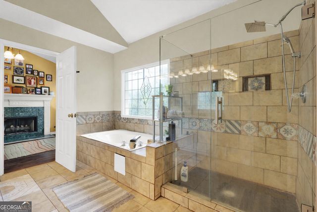 320 Riverbirch Lane, Lawrenceville, GA 30044