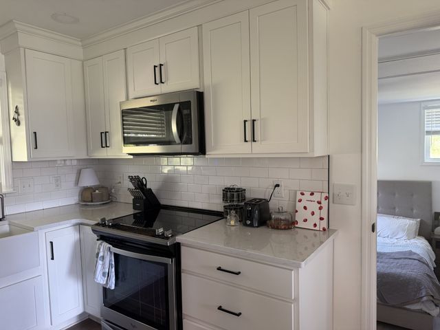 120 Walker Rd, Cottontown, TN 37048