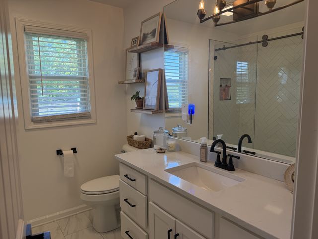 120 Walker Rd, Cottontown, TN 37048