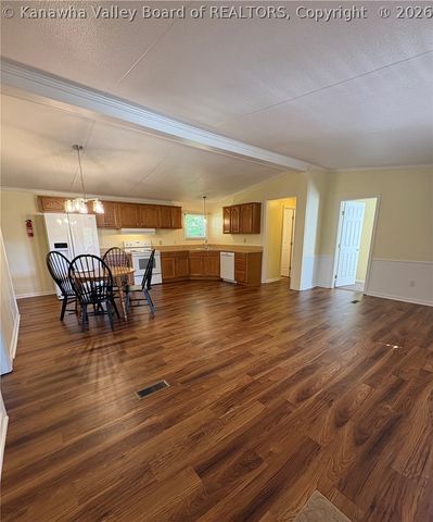 393 Sams Fork Road, Hurricane, WV 25526