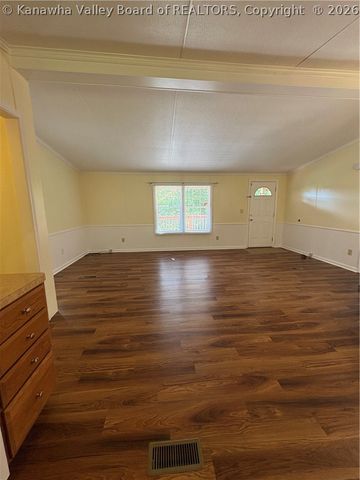 393 Sams Fork Road, Hurricane, WV 25526