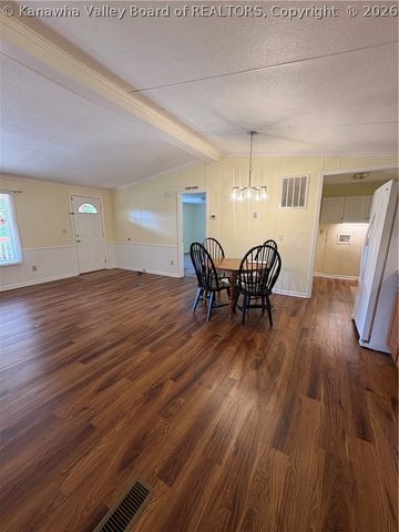 393 Sams Fork Road, Hurricane, WV 25526