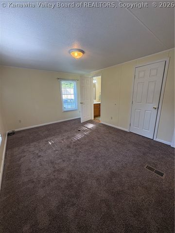 393 Sams Fork Road, Hurricane, WV 25526