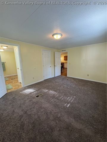 393 Sams Fork Road, Hurricane, WV 25526