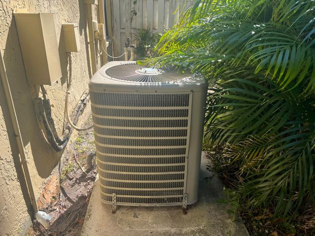 1239 Sussex Street, Boynton Beach, FL 33436