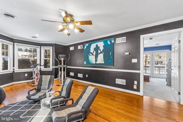 55 ISAIAH LN, Falling Waters, WV 25419