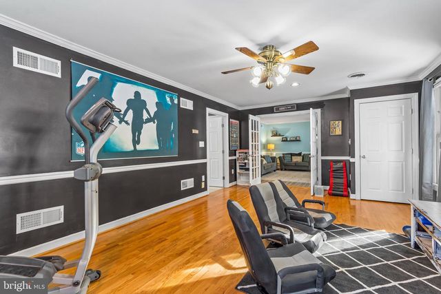 55 ISAIAH LN, Falling Waters, WV 25419