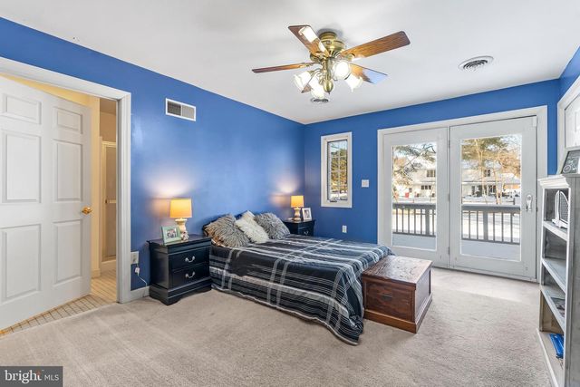 55 ISAIAH LN, Falling Waters, WV 25419