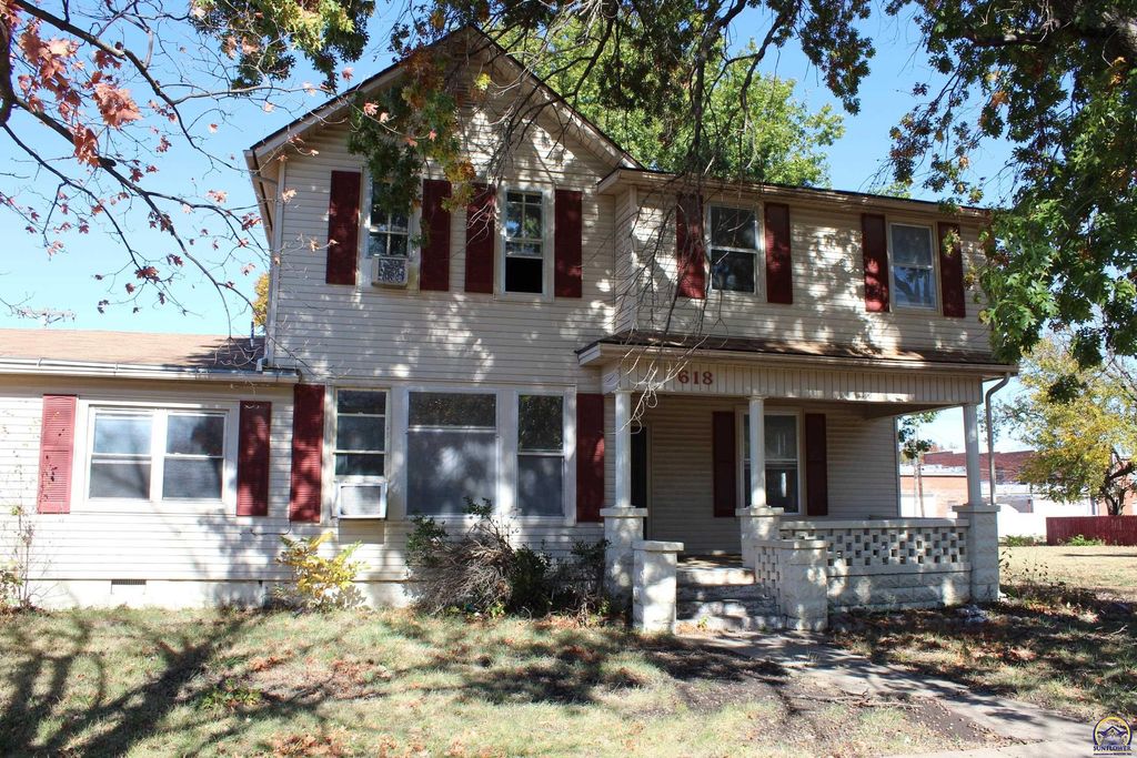 618 Main ST, Osage City, KS 66523