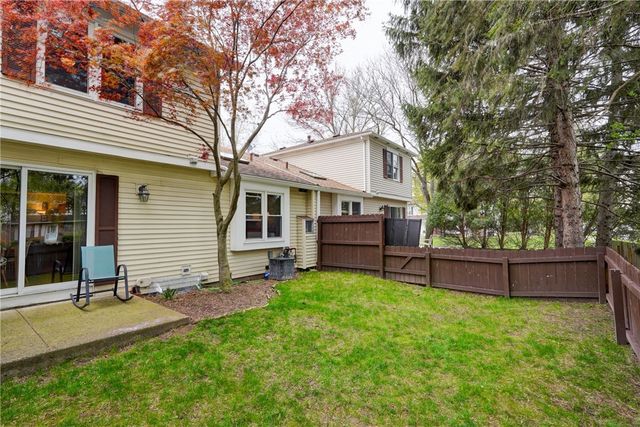 101 Branchwood Lane, Brighton, NY 14618