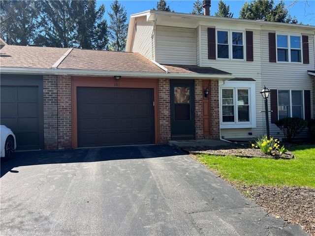 101 Branchwood Lane, Brighton, NY 14618