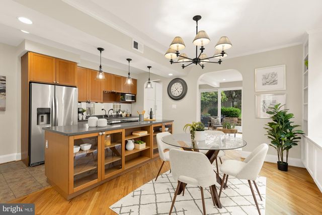 3414 PORTER ST NW, Washington, DC 20016