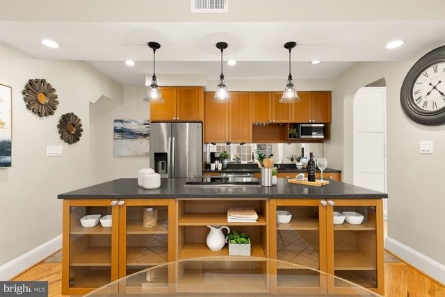 3414 PORTER ST NW, Washington, DC 20016