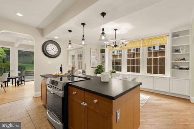3414 PORTER ST NW, Washington, DC 20016