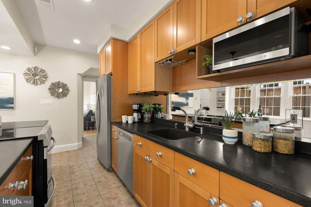 3414 PORTER ST NW, Washington, DC 20016