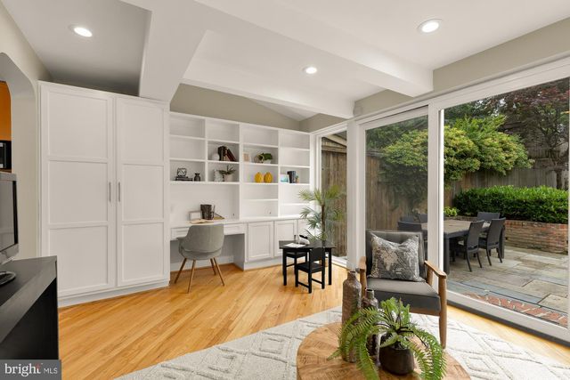 3414 PORTER ST NW, Washington, DC 20016