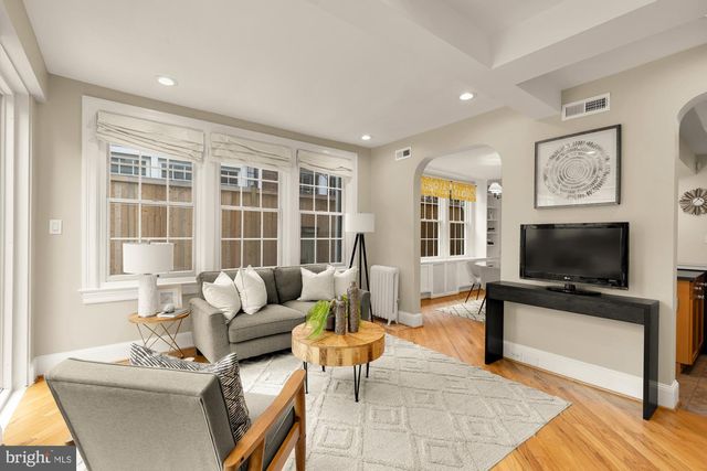 3414 PORTER ST NW, Washington, DC 20016