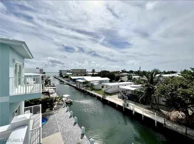 1021 82nd ST, Marathon, FL 33050