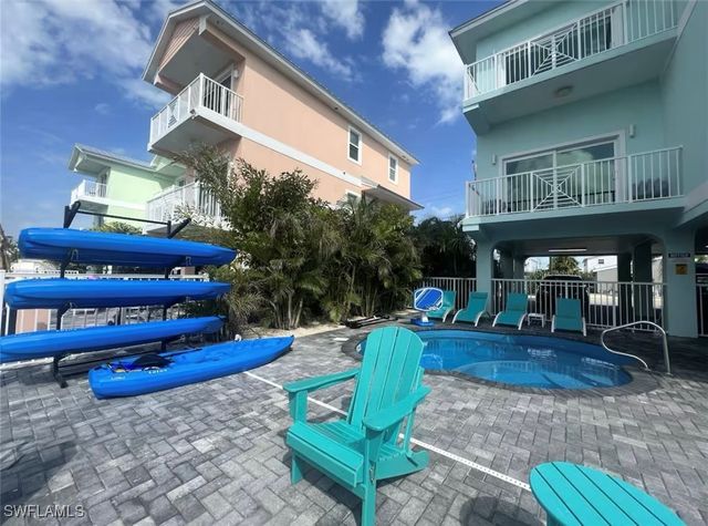 1021 82nd ST, Marathon, FL 33050