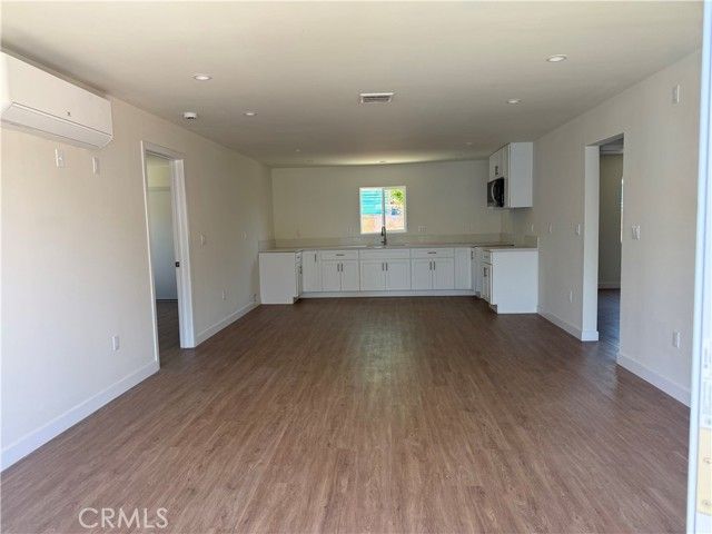 12128 Alvaro, Los Angeles, CA 90059