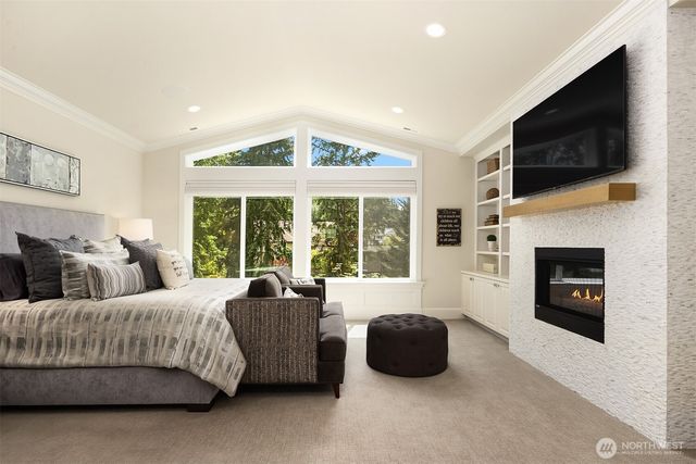 10461 SE 23rd Street, Bellevue, WA 98004