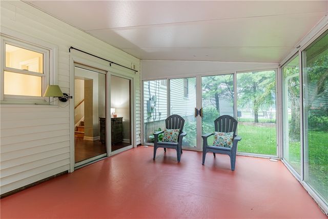 25 Redwood Drive, Penfield, NY 14526