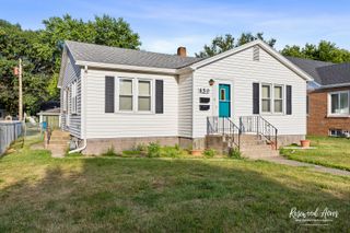 450 S Yates Avenue, Kankakee, IL 60901