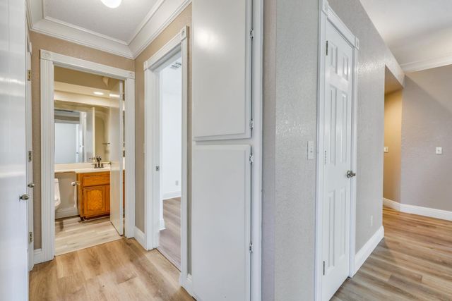 8100 Halladale Ct, Sacramento, CA 95829