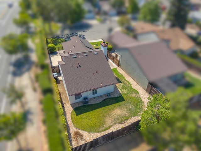 8100 Halladale Ct, Sacramento, CA 95829